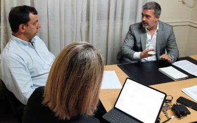 Encuentro de trabajo con el Ministro de Obras y Servicios P煤blicos